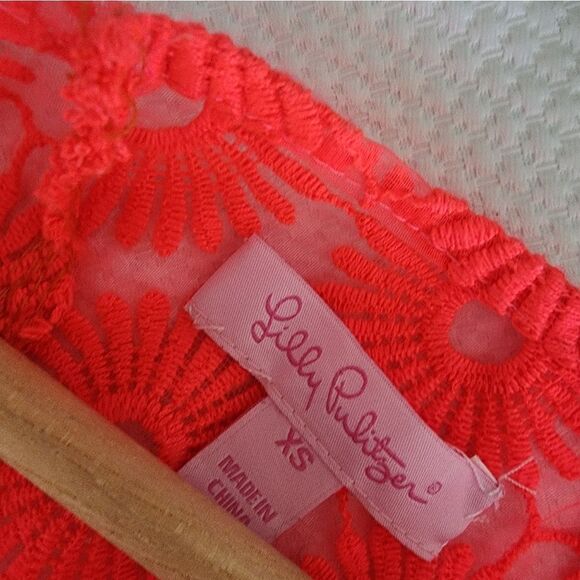 Lilly Pulitzer Red Short Sleeve Lace Blouse - Picture 5 of 8